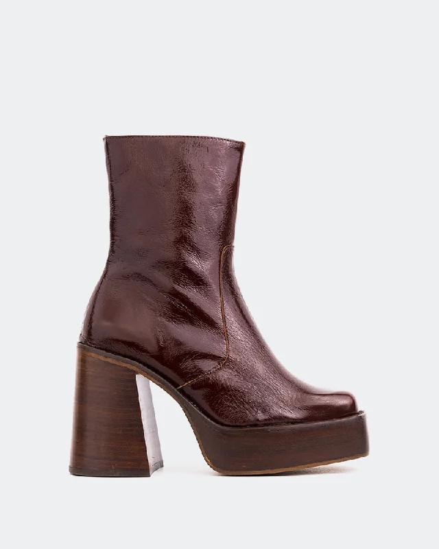 Designer Boots Collection Wicked Chestnut Leather