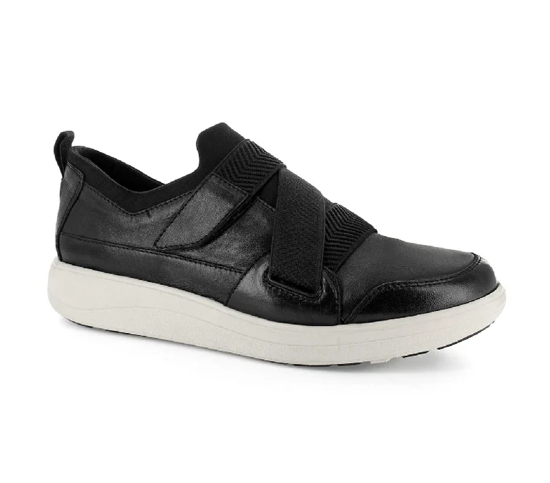 Trendy Loafers For Sale Strive Women's Georgia Sneaker