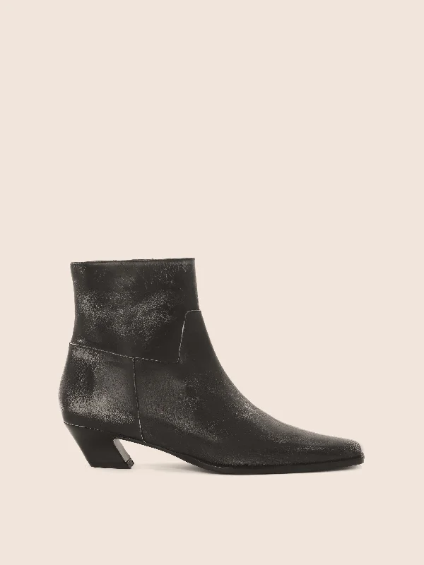 Stylish Winter Footwear Lucena Black Boot