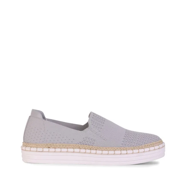 Trendy Sports Footwear Queen Slip On Sneakers - Grey Knit