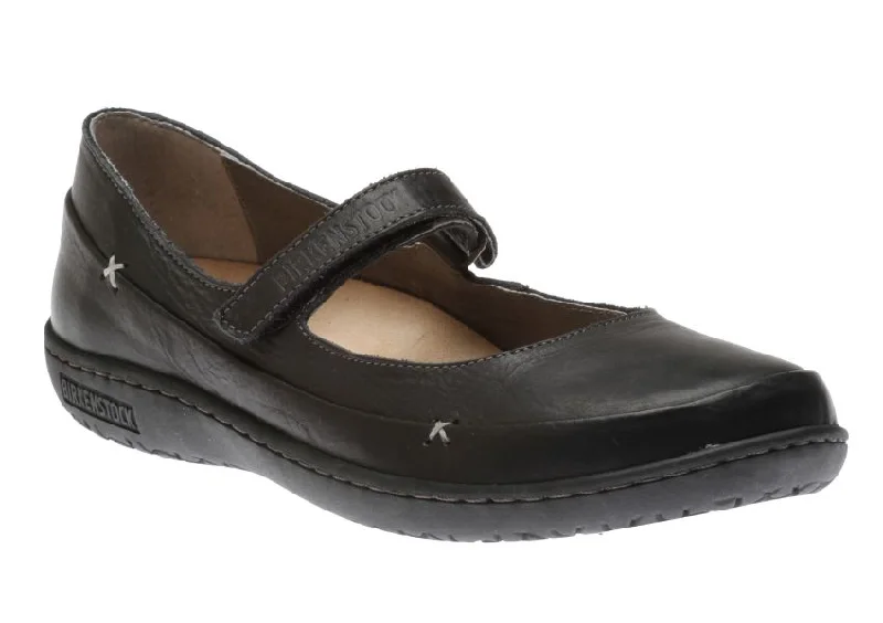 Cozy Casual Shoes Birkenstock Iona, Black and Nut