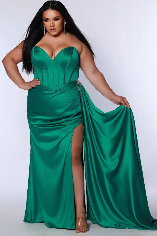 Regal Velvet Gown Grand Prix Pageant Gown