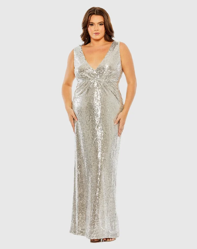 Floor-Length Gown Sequin V-neck Back Cutout Gown