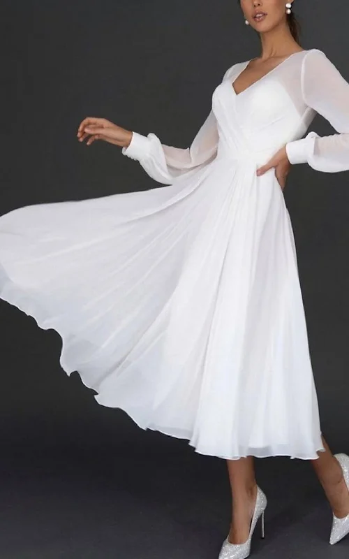 Stunning Party Dress A-Line V-neck Chiffon Wedding Dress Simple Sexy Elegant Romantic Beach Summer With Keyhole Back And Poet Long Sleeves-716758