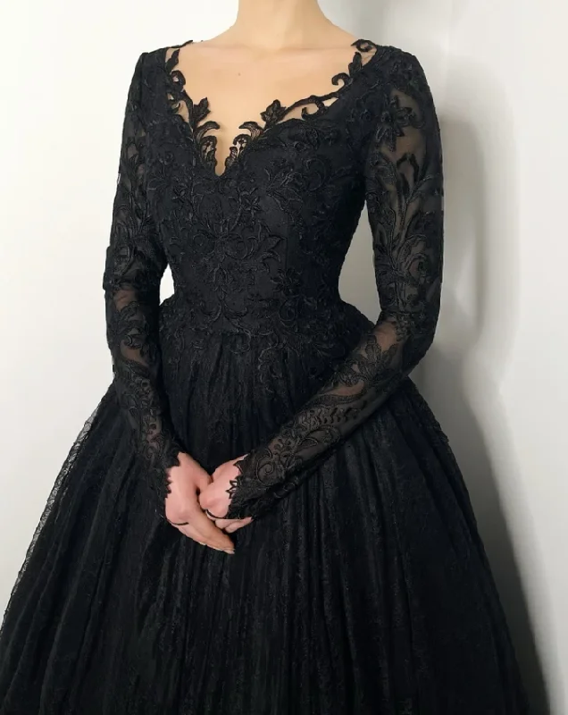 Ruched Velvet Dress Black romantic wedding dress lace dress with buttons      fg361