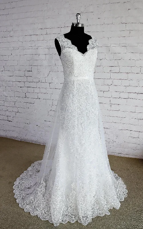 Asymmetrical Gown Double Layered V-Neck Sleeveless Lace Wedding Dress With Lace Trim-ET_711318 Asymmetrical Gown Double Layered V-Neck Sleeveless Lace Wedding Dress With Lace Trim-ET_711318