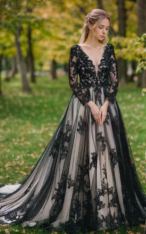 Statement Chiffon Dress Gothic Boho Illusion Sleeve A-Line Black and White Wedding Dress Modern Modest Floral Beach Country Garden Bridal Gown Statement Chiffon Dress Gothic Boho Illusion Sleeve A-Line Black and White Wedding Dress Modern Modest Floral Beach Country Garden Bridal Gown