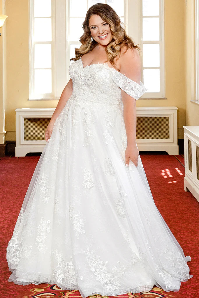 Vintage Lace Dress Michelle Bridal For Sydney's Closet MB2320 A-Line Floral Lace Clear Sequins Chantilly Lace Organza Detachable Drop Sleeve Lace Appliques Over Net Sweetheart Neckline Plus Size "Vera" Bridal Gown Vintage Lace Dress Michelle Bridal For Sydney's Closet MB2320 A-Line Floral Lace Clear Sequins Chantilly Lace Organza Detachable Drop Sleeve Lace Appliques Over Net Sweetheart Neckline Plus Size "Vera" Bridal Gown