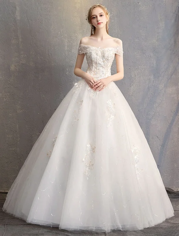 Halter Neck Dress Princess Ball Gown Wedding Dresses Off The Shoulder Ivory Lace Beaded Floor Length Bridal Dress Halter Neck Dress Princess Ball Gown Wedding Dresses Off The Shoulder Ivory Lace Beaded Floor Length Bridal Dress