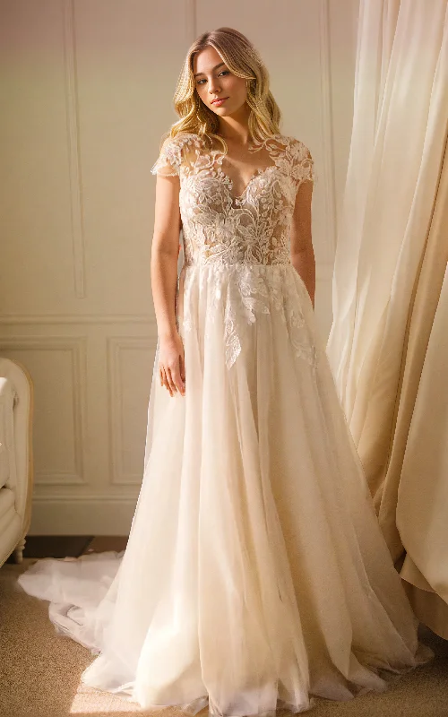Stunning Silk Gown Western Floral Bohemian Short Cap Sleeve A-Line Weddign Dress Charming Ethereal Tulle Button Back Sweep Train Gown Stunning Silk Gown Western Floral Bohemian Short Cap Sleeve A-Line Weddign Dress Charming Ethereal Tulle Button Back Sweep Train Gown