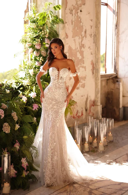 Sequin Gown Style Amelia 44023